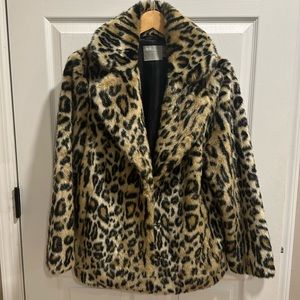 Faux fur Leopard Coat